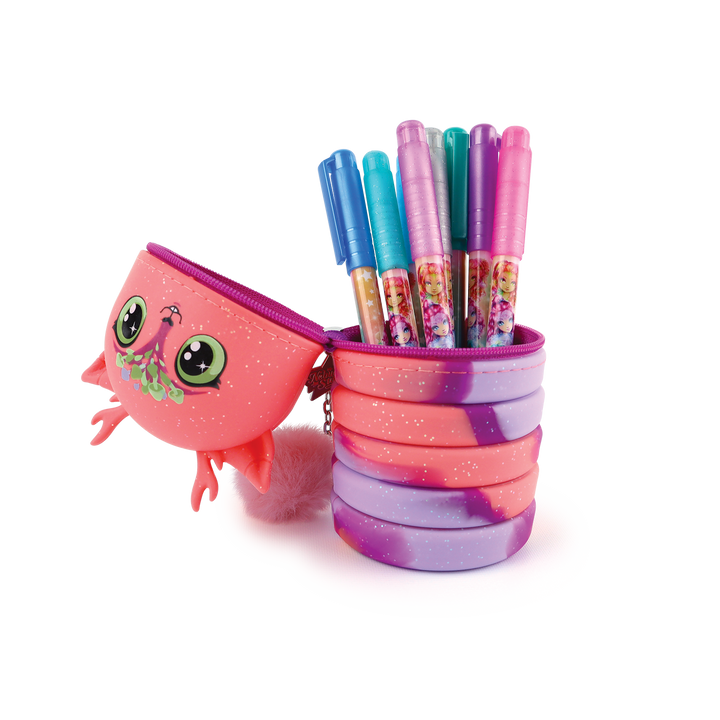 Stand-up pencil case